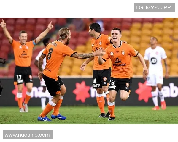 布里斯班与悉尼足球比赛精彩对决结果揭晓引发球迷热议